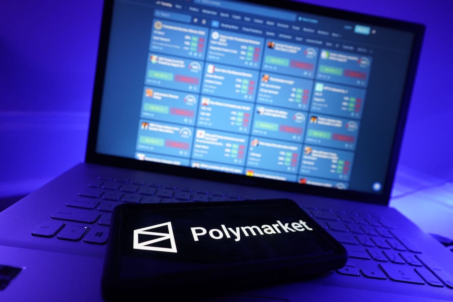 desktop-polymarket-1-percent-wallets-half-politics-profits