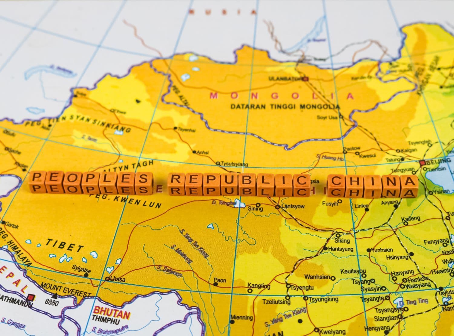 desktop-china-declares-war-on-stablecoins-in-escalating-crypto-crackdown