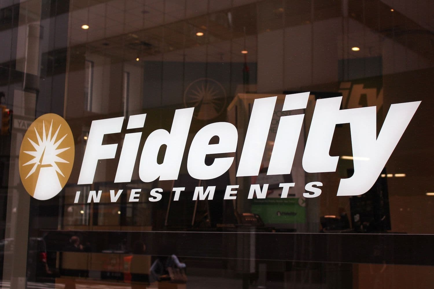 desktop-fidelity-launches-dollar-backed-stablecoin-in-bid-for-dollar310b-market
