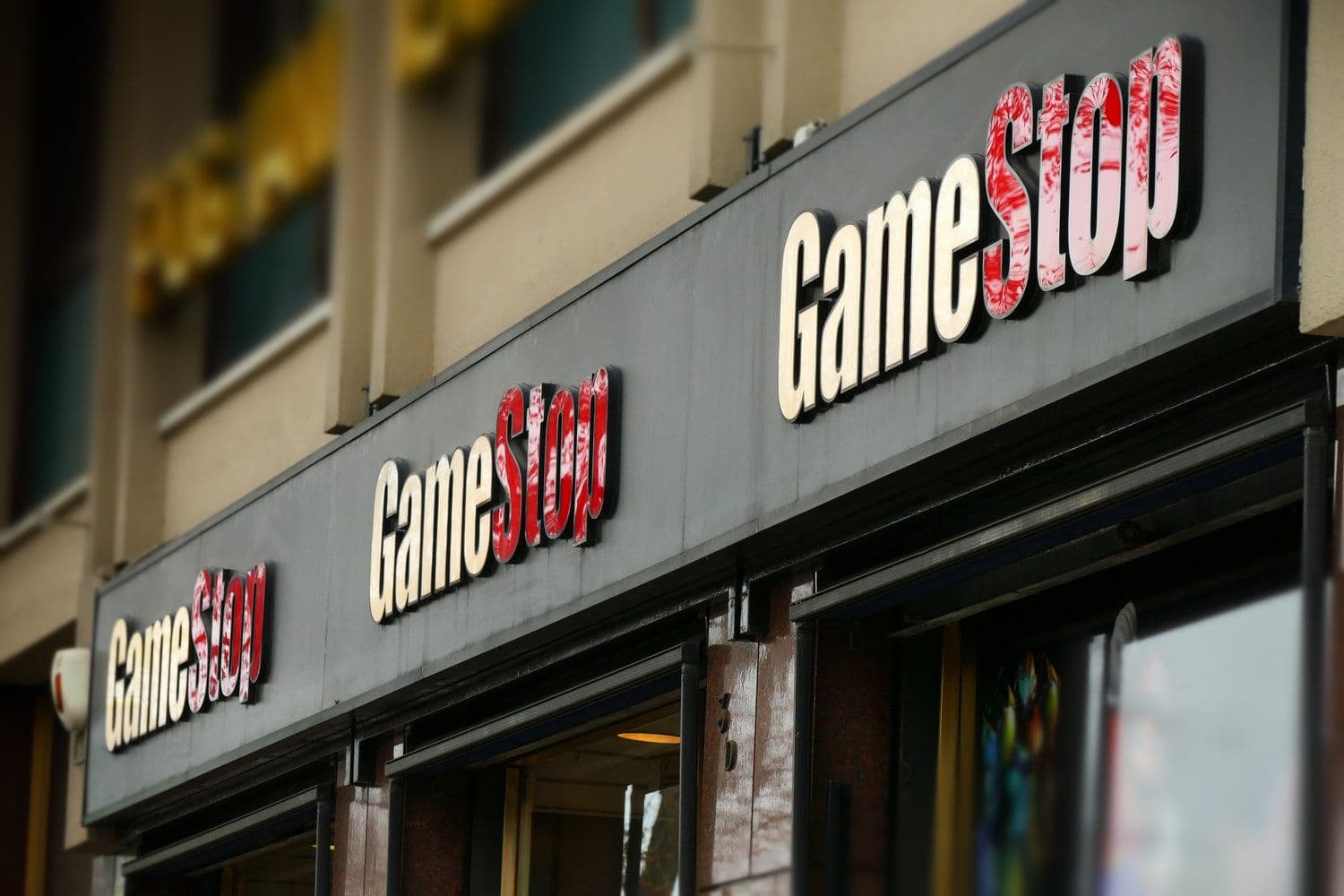 GameStop Transfers $421 Million In Bitcoin To Coinbase Amid Deep Treasury Losses