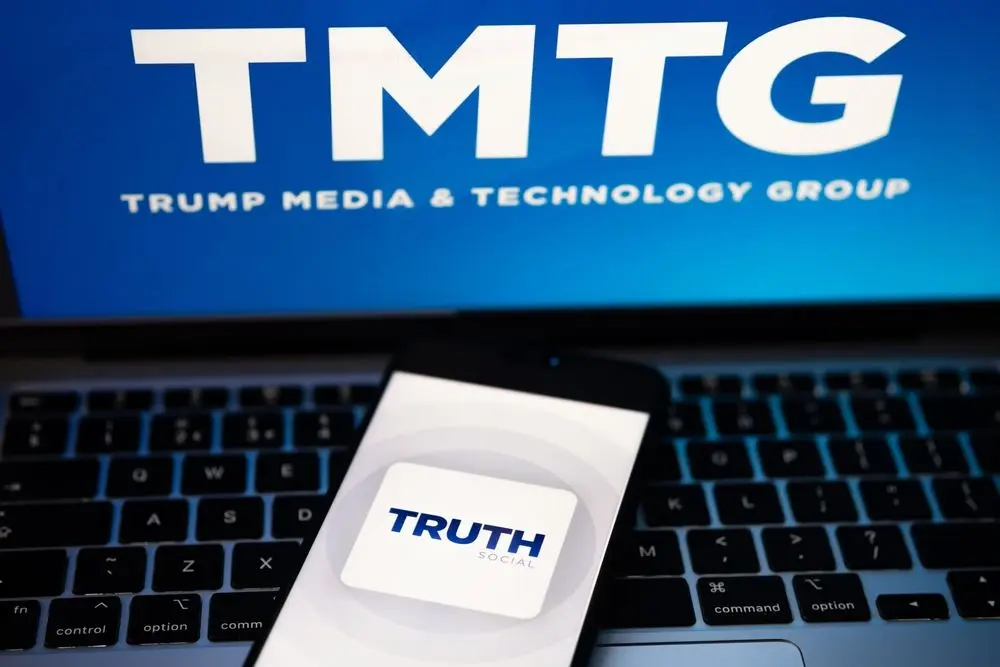 desktop-trump-media-plans-truth-social-spinoff-after-dollar6b-fusion-merger-but-what-happens-to-its-bitcoin