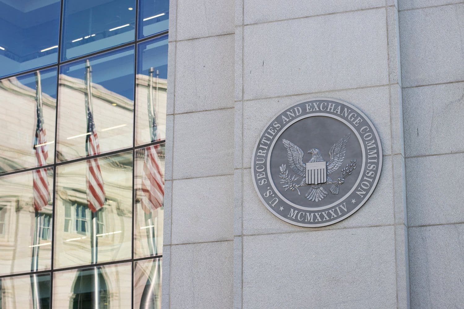 desktop-sec-and-cftc-just-redrew-the-line-on-crypto-securities-law