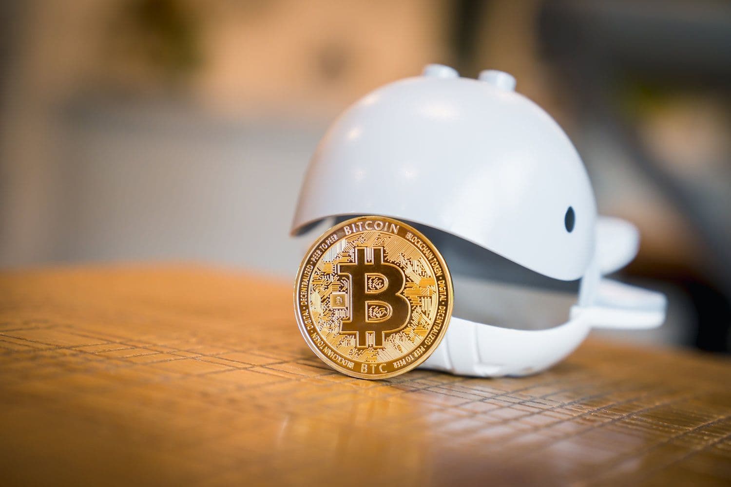 Dormant Bitcoin Whale Holding $250M Suddenly Activates After 8-Year Hiatus