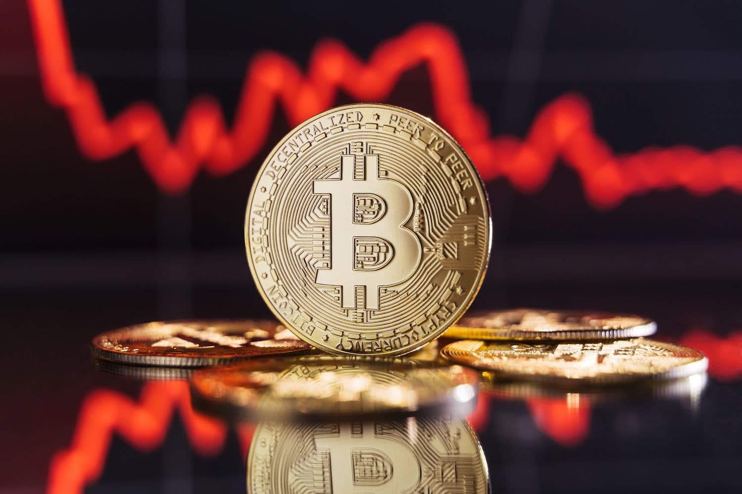 desktop-are-bitcoin-rallies-running-out-of-steam-analysts-flag-supply-risks-as-ether-firms-up