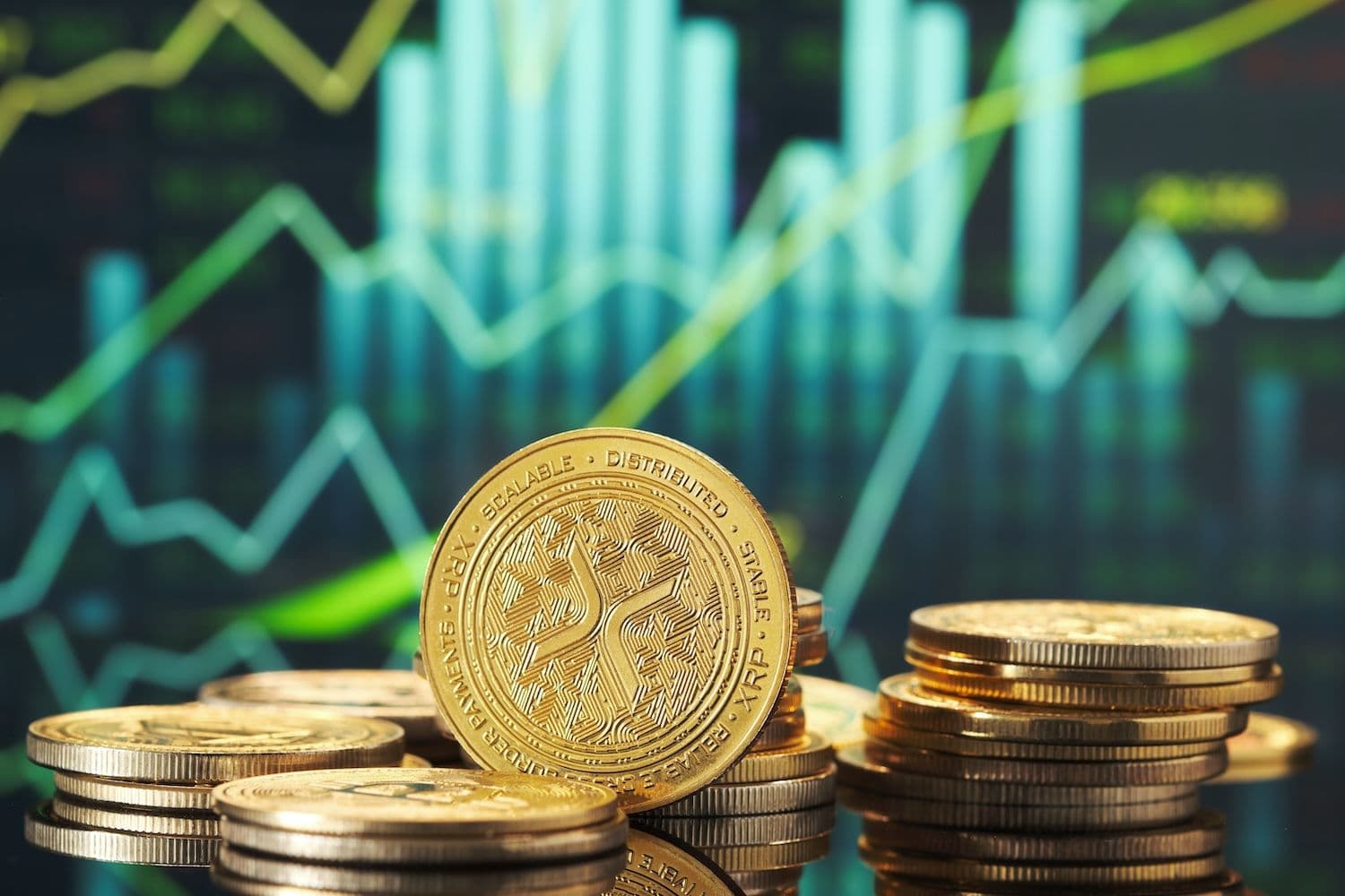 desktop-xrp-buy-signal-hinges-on-critical-dollar190-support-level-analyst-warns