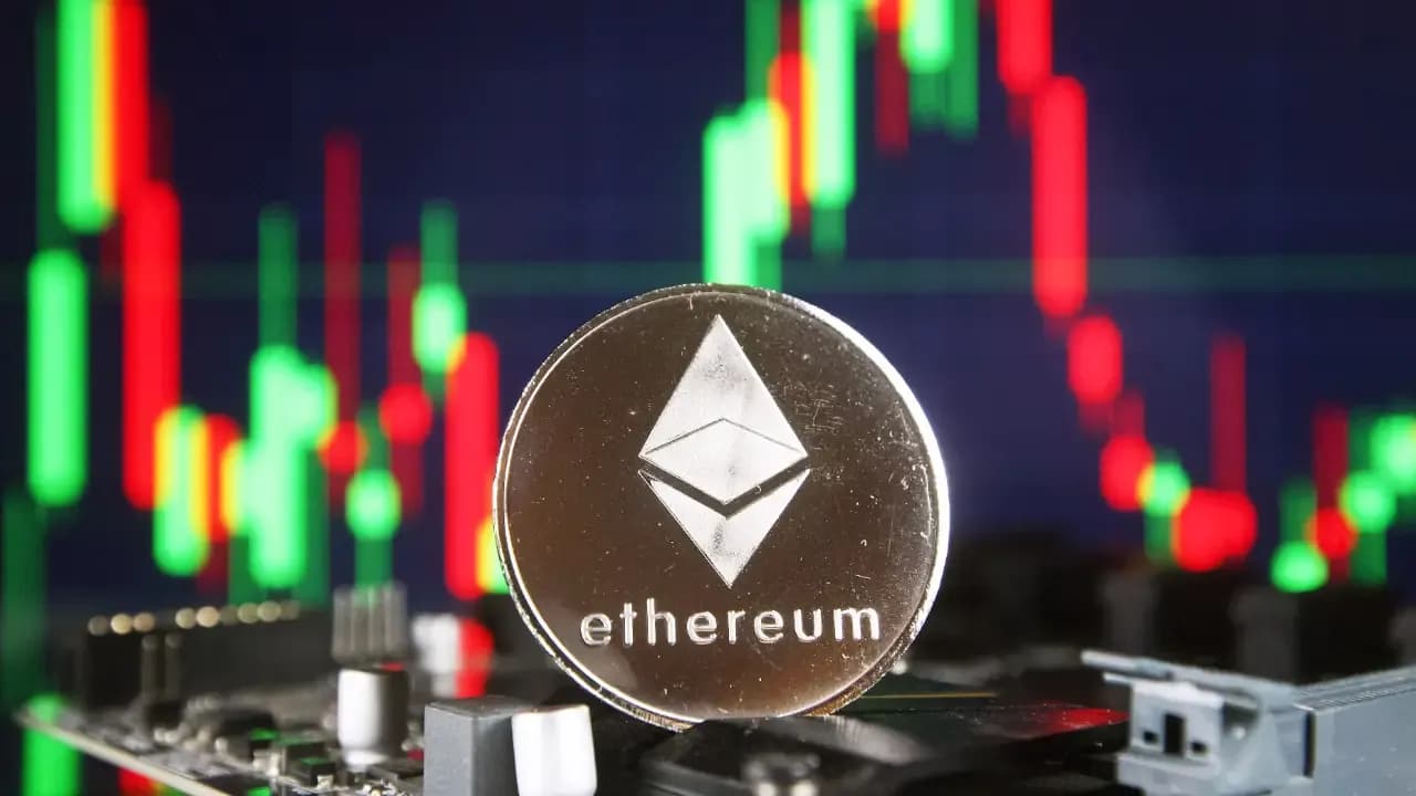 Deleted EIP-8363 comments fuel an Ethereum staking censorship dispute before a 2028 quantum-resistance push (Image: Shutterstock)