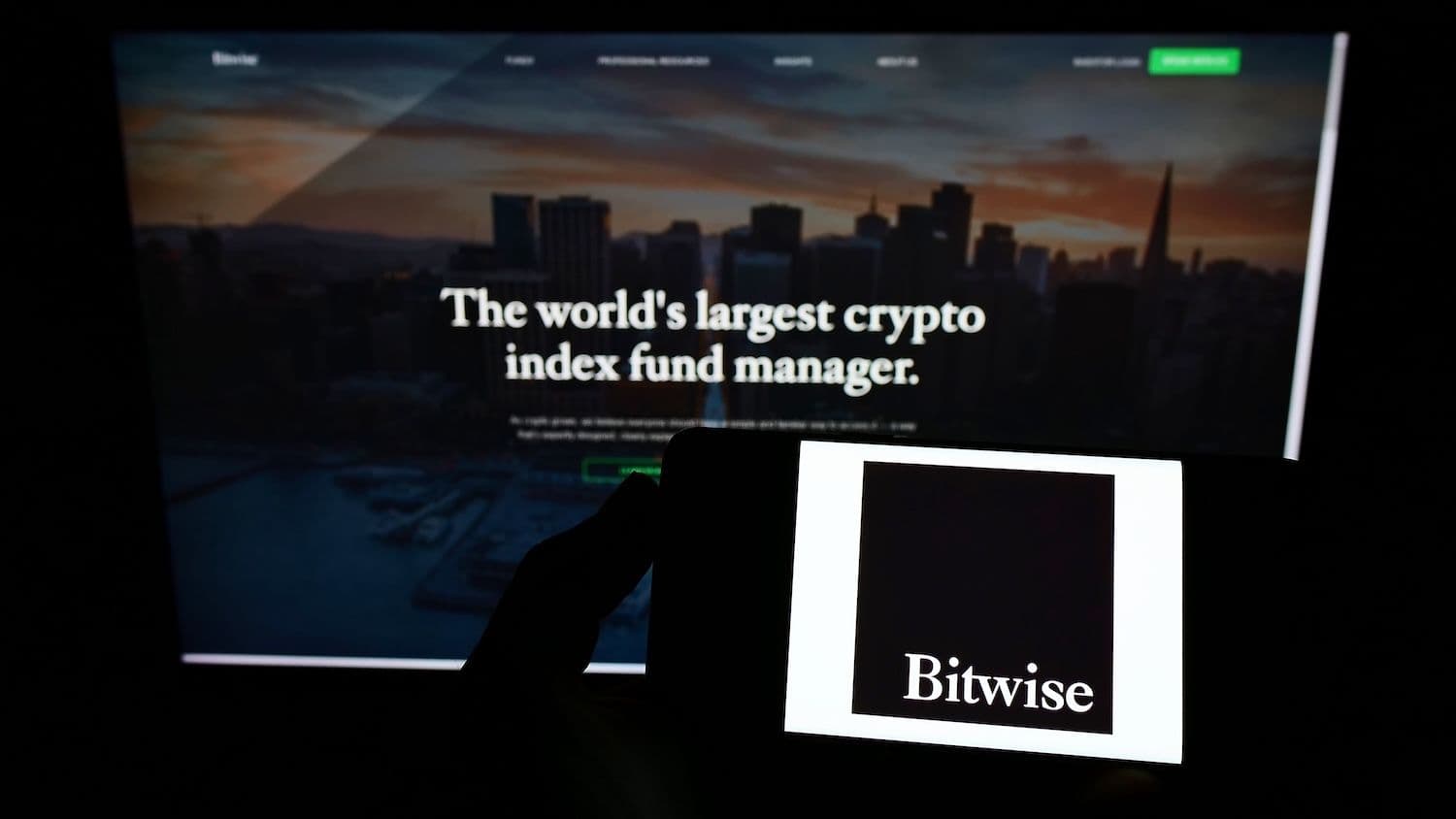 Bitwise’s first U.S. spot NEAR ETF arrives while the token tests $5 resistance after a 15% weekly gain (Image: Shutterstock)
