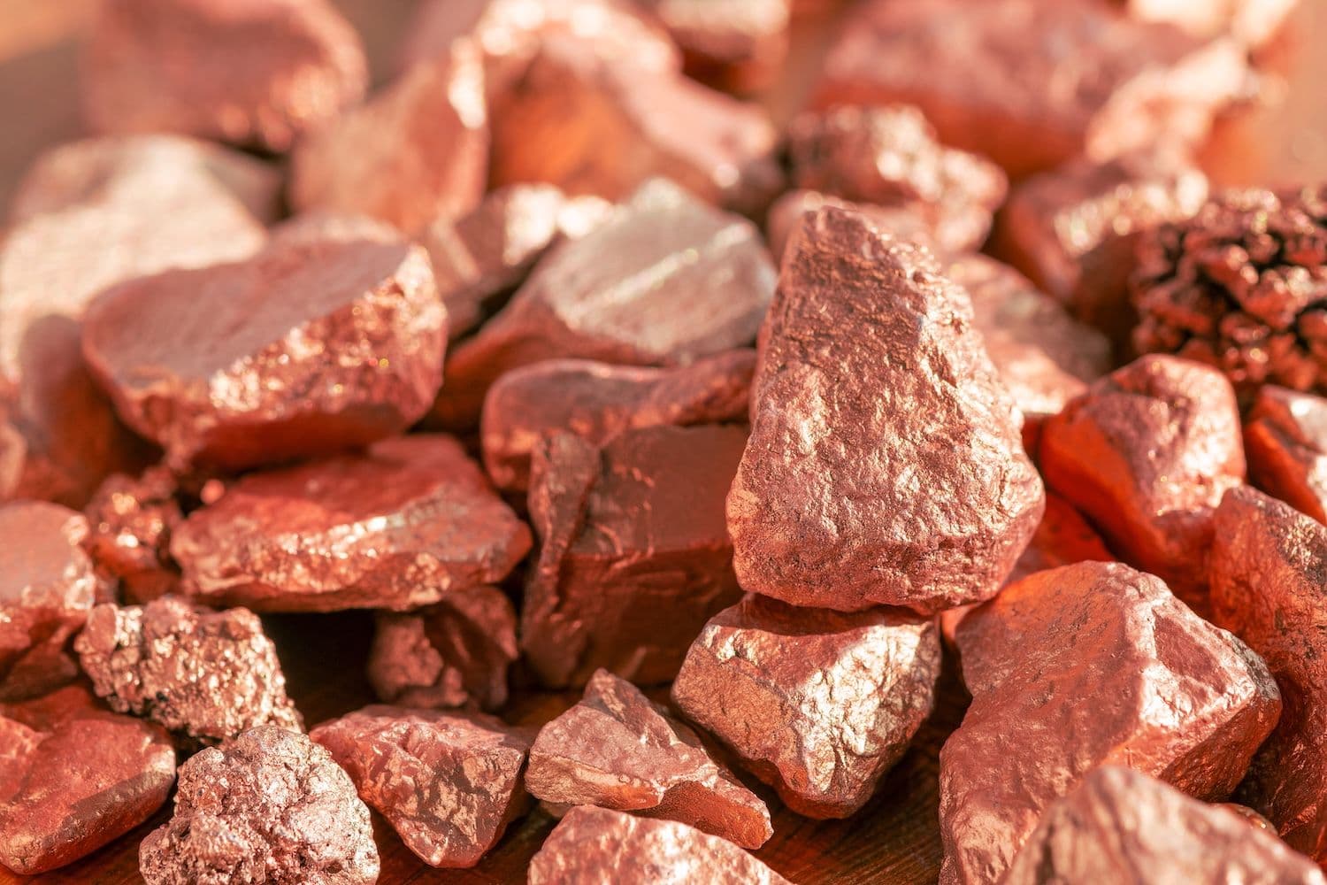 Copper Hits $6.95 Record While Gold Barely Moves In 2026
