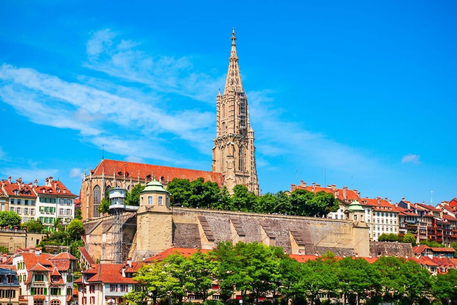 Regulator FINMA waived diversification rules to approve Switzerland's first spot Bitcoin ETF for retail investors, with custody safeguards (Image: Shutterstock)