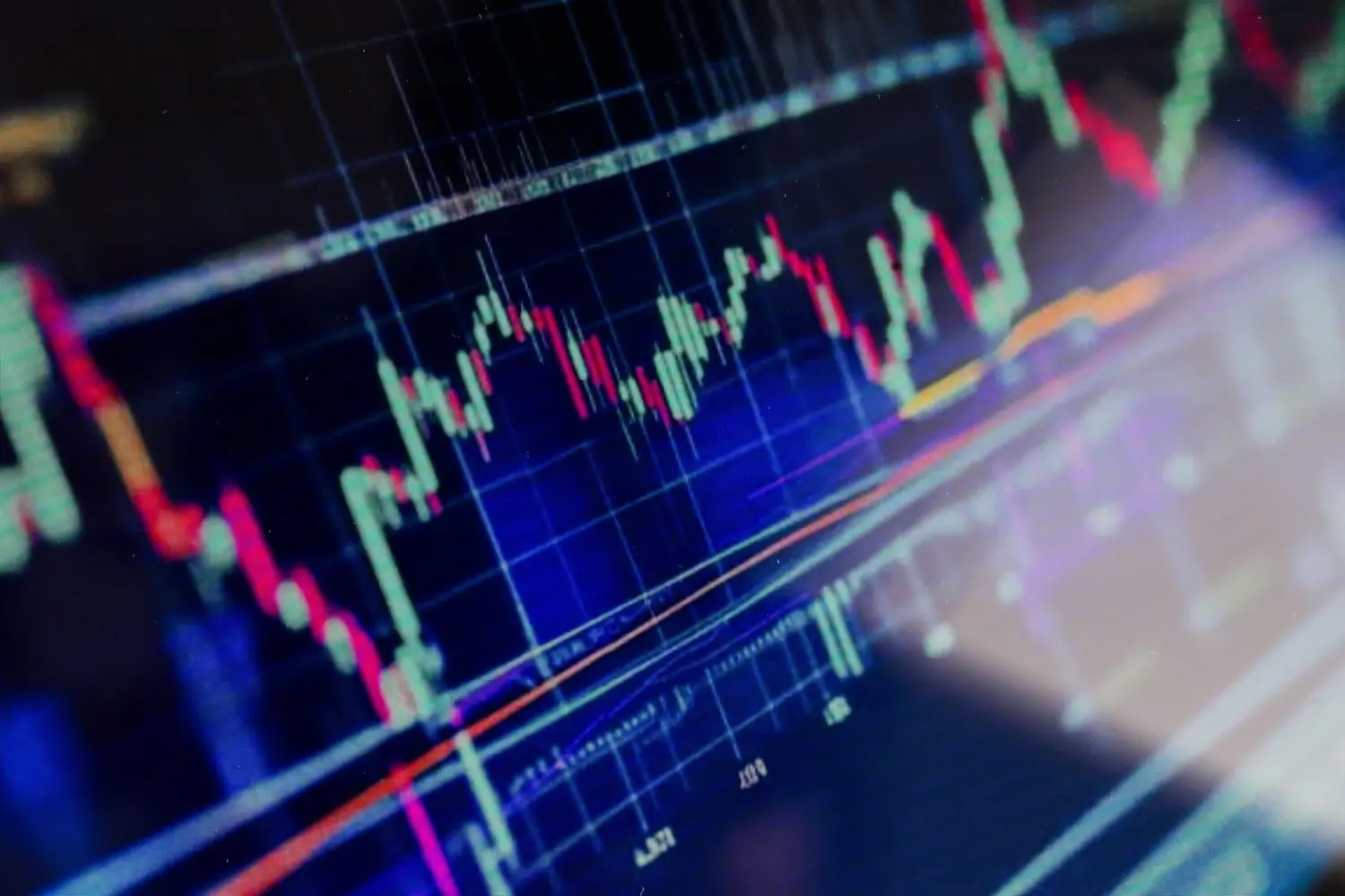 Technical signals put Solana near a $78 breakout test with $100 in view (Image: Shutterstock)