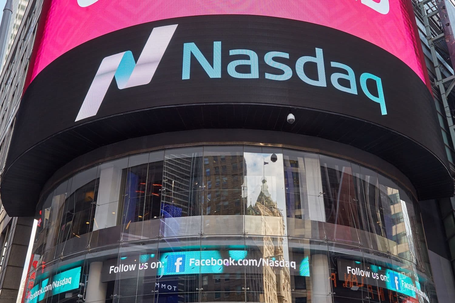 The Nasdaq choice puts Anthropic on course for an October IPO while OpenAI stays private in 2026 (Image: Shutterstock)