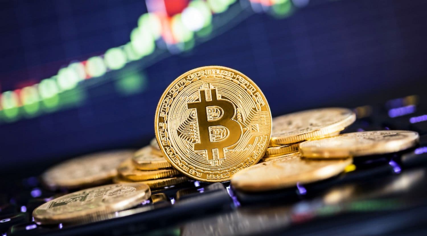 A $201.8M Bitcoin ETF outflow ends a nine-session inflow streak as BTC slips below $78K (Image: Shutterstock)